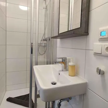 Grosse 8 Im Haus Seeluft Mit Drei Balkonen Und Meerblick アパート *